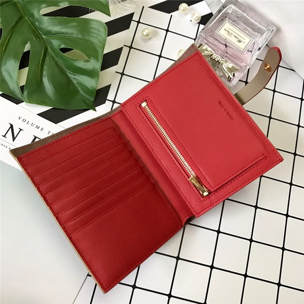 셀린느 지갑 C0146