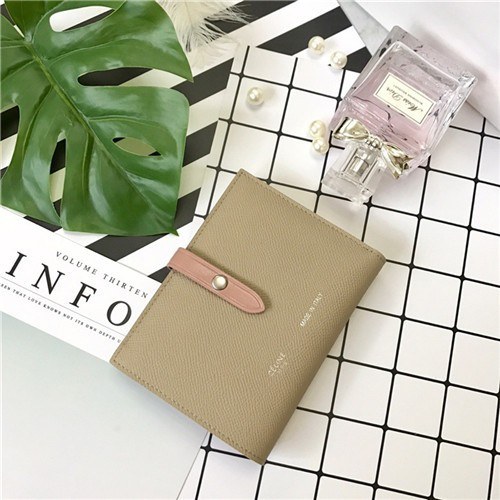 셀린느 지갑 C0146