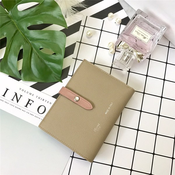 셀린느 지갑 C0146