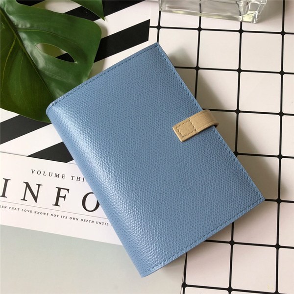 셀린느 지갑 C0146