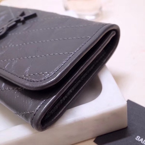 입생로랑 니키 생로랑 장지갑 그레이 583552