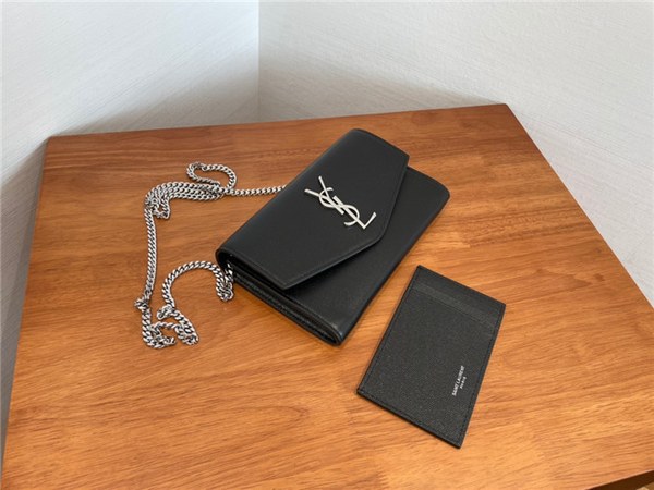 Saint Laurent  생로랑 업타운 엔벨로프 체인 지갑