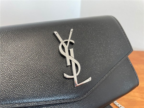 Saint Laurent  생로랑 업타운 엔벨로프 체인 지갑