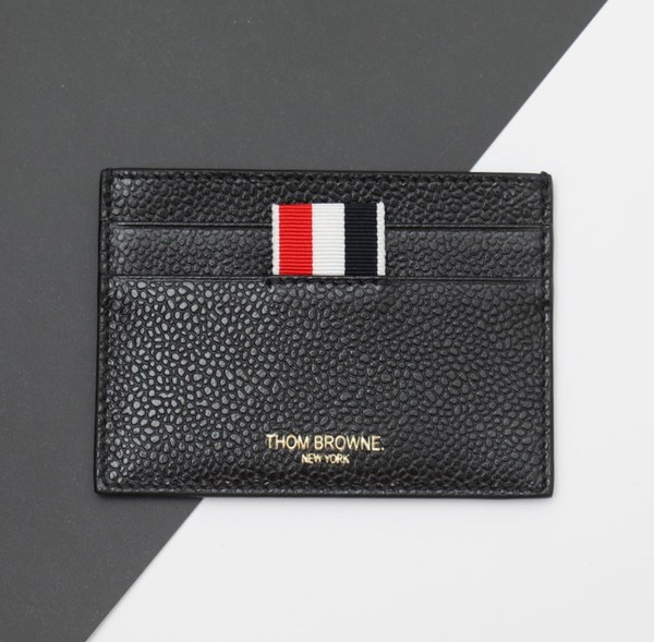 [톰브라운] 수입고급 삼선 탭 페블 카드지갑 신상 입고????