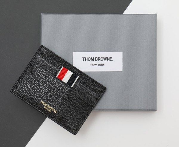 [톰브라운] 수입고급 삼선 탭 페블 카드지갑 신상 입고????