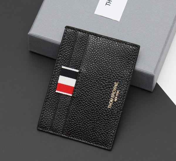 [톰브라운] 수입고급 삼선 탭 페블 카드지갑 신상 입고????