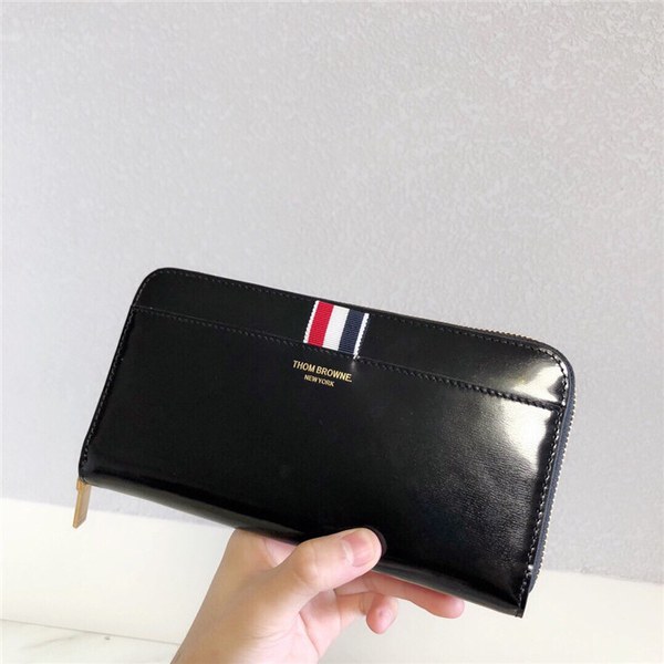 톰브라운 지퍼 장지갑 TB401890