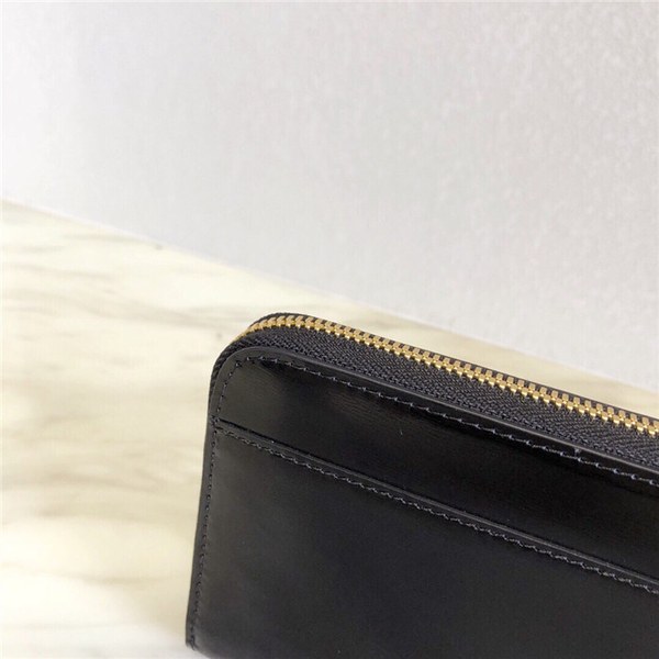 톰브라운 지퍼 장지갑 TB401890