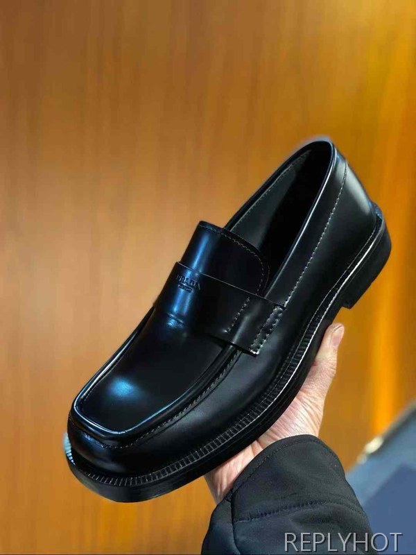 프라다 2026 시에나 브러쉬드 레더 페니 로퍼 구두 슈즈