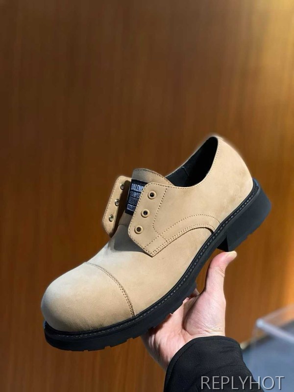 발렌시아가 2025 트럭 더비 슈즈 로퍼 구두