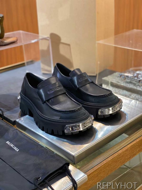 발렌시아가 2025 스틸와펜 트랙터 슈즈 로퍼 구두 신발