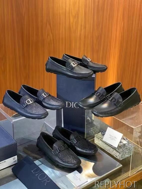 디올 2025 CD로고 버클 링클 스티치 드라이빙 슈즈 로퍼 신발
