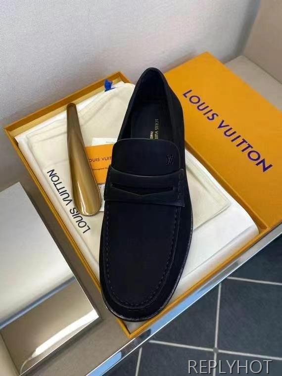루이비통 2025 블랙 스웨이드 루이 로퍼 구두 신발