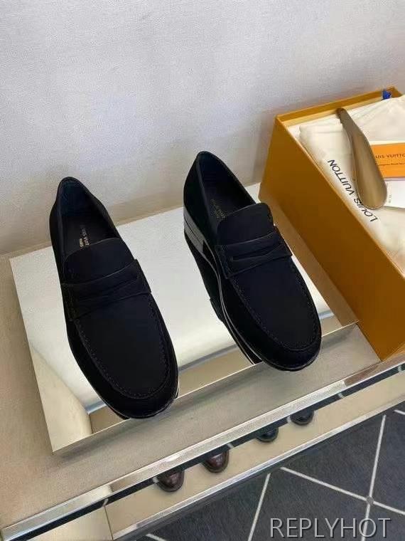 루이비통 2025 블랙 스웨이드 루이 로퍼 구두 신발