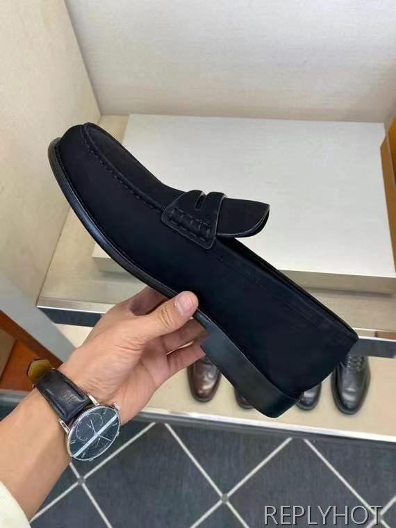 루이비통 2025 블랙 스웨이드 루이 로퍼 구두 신발