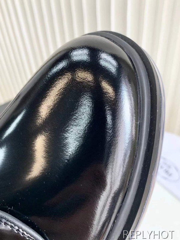 프라다 2025 로고 엠보 에어솔 레이스업 구두 로퍼 슈즈 신발