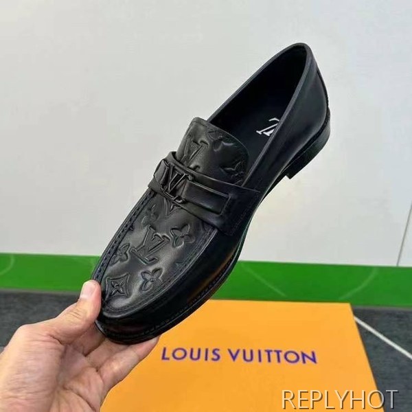 루이비통 2025 MAJOR 모노그램 엠보 로퍼 구두 신발