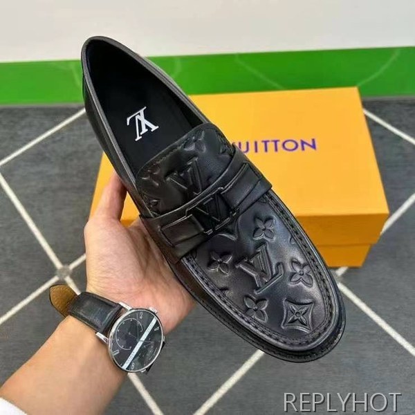 루이비통 2025 MAJOR 모노그램 엠보 로퍼 구두 신발