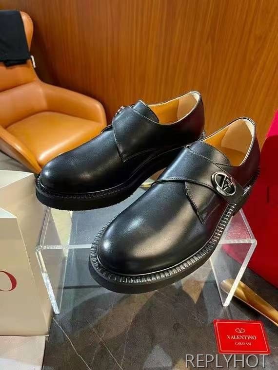 발렌티노 2024 브이로고 로커 몽크스트랩 로퍼 구두 신발