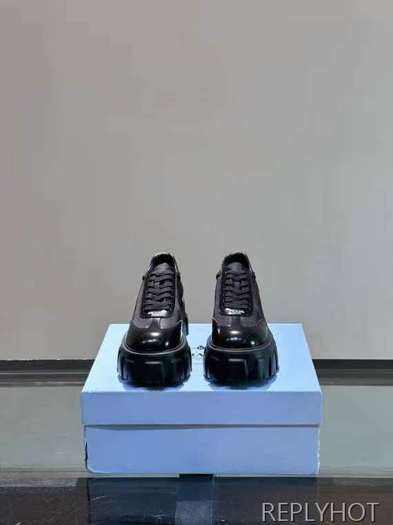 프라다 2024 브러쉬드솔 윙팁토 스니커즈 신발 슈즈 운동화