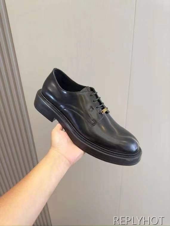 토즈 2024 타임리스 로고 와펜 옥스포드 구두 로퍼 신발