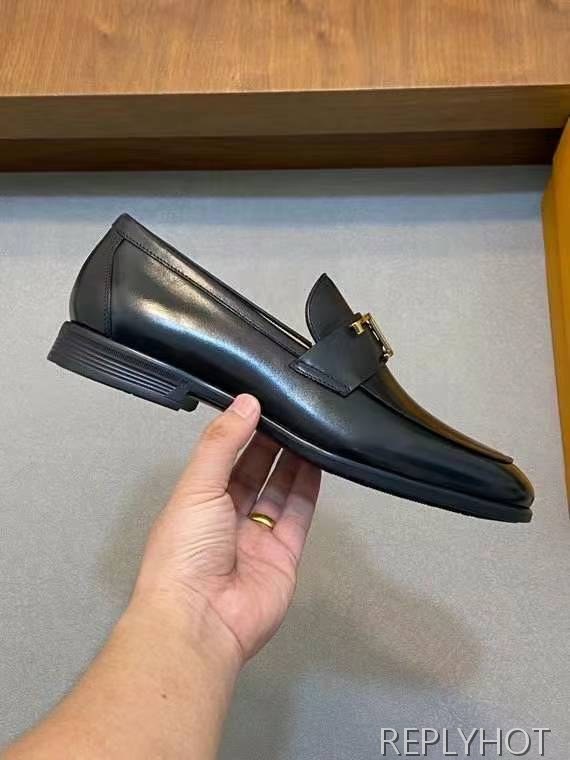 토즈 2024 T버클 페니 로퍼 구두 신발