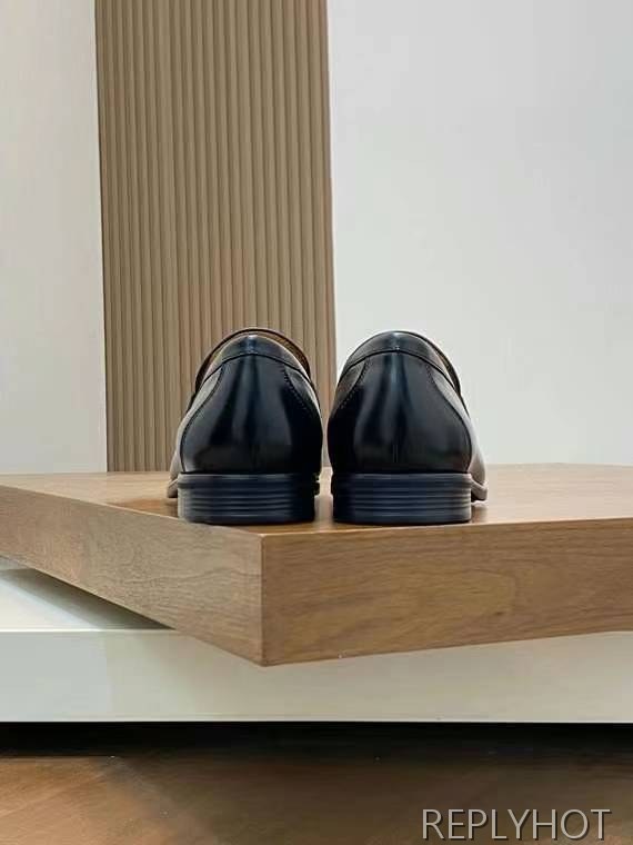 토즈 2024 T버클 페니 로퍼 구두 신발