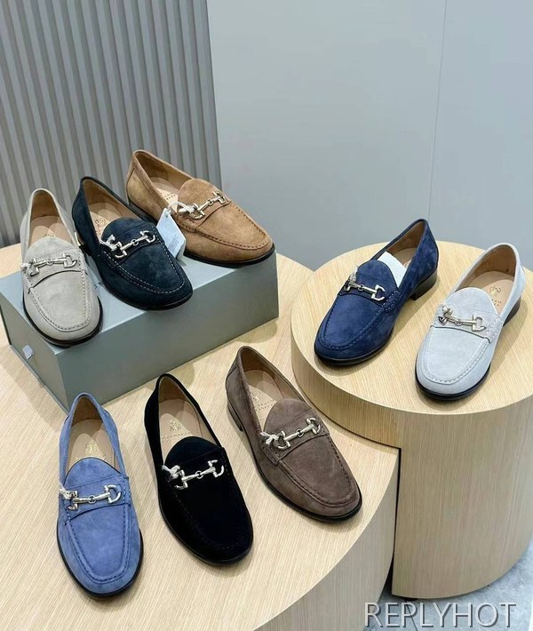 브루넬로쿠치넬리  2024 홀스빗 로퍼 구두 신발