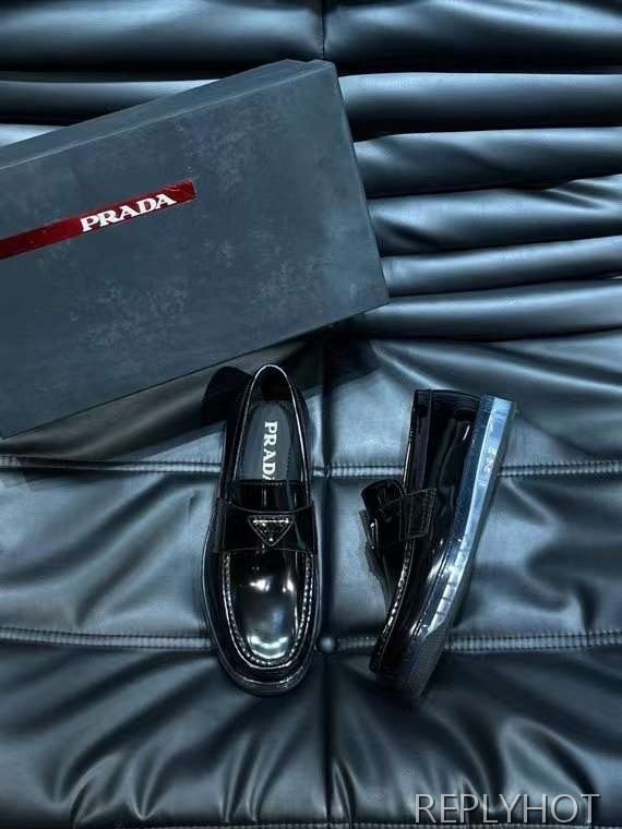 프라다 2024 스틸사피아노 와펜 페니 에어솔 로퍼 구두 신발