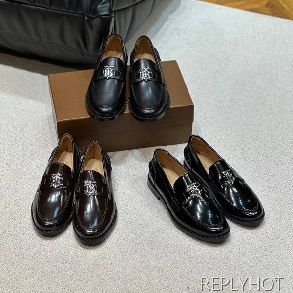 버버리 2024 TB 와펜 페니 로퍼 구두 신발 스니커즈