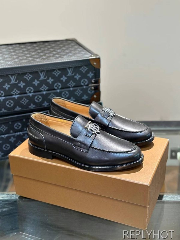 버버리 2024 TB 와펜 페니 로퍼 구두 신발 스니커즈