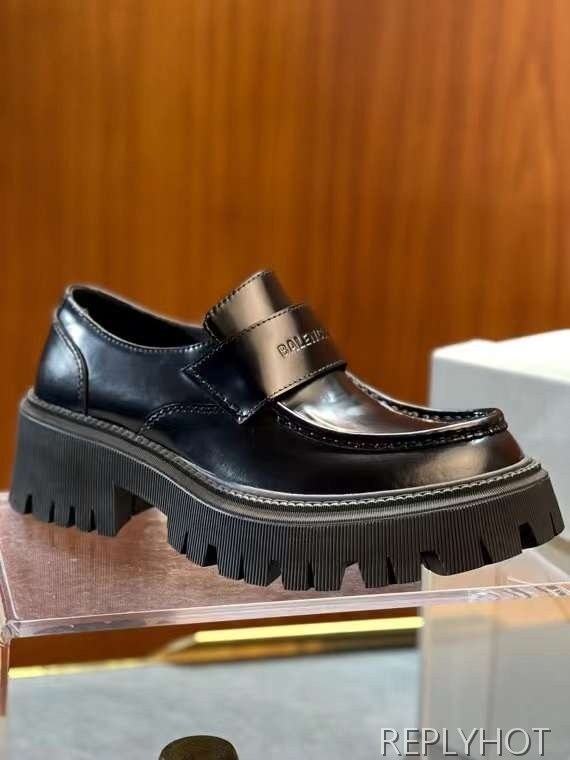 발렌시아가 2024 TRACTOR 페니 로퍼 구두 더비 슈즈