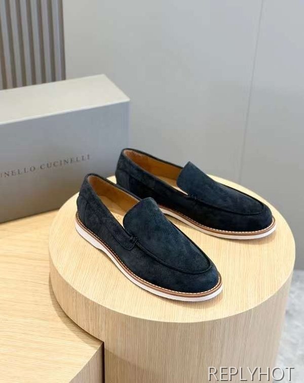 브루넬로 쿠치넬리 2024 스웨이드 로퍼 구두 신발