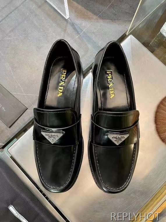 프라다 2024 스틸사피아노 와펜 페니 로퍼 구두 신발 슈즈