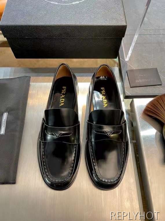 프라다 2024 스틸사피아노 와펜 페니 로퍼 구두 신발 슈즈