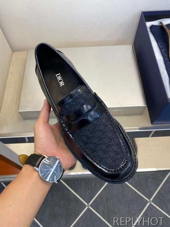 디올 2023 다크 오블리크 패턴 페니 로퍼 구두 신발