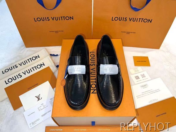 루이비통 2023 MAJOR 타이가 로퍼 구두 스니커즈 신발