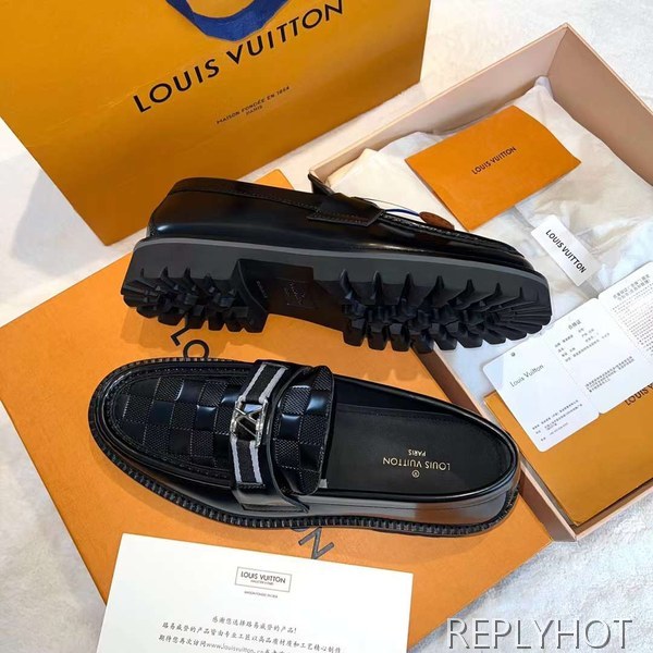 루이비통 2023 MAJOR 엠보 다미에 로퍼 구두 스니커즈 신발