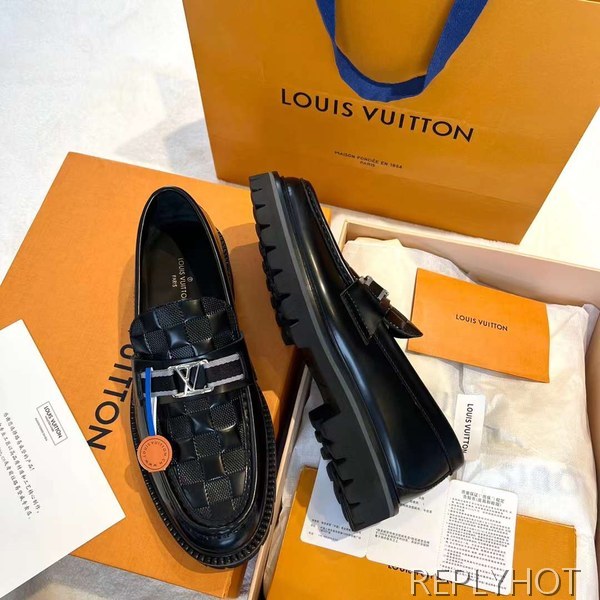 루이비통 2023 MAJOR 엠보 다미에 로퍼 구두 스니커즈 신발