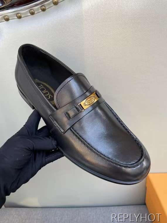 토즈 2022 골드 로고 와펜 페니 로퍼 구두 신발