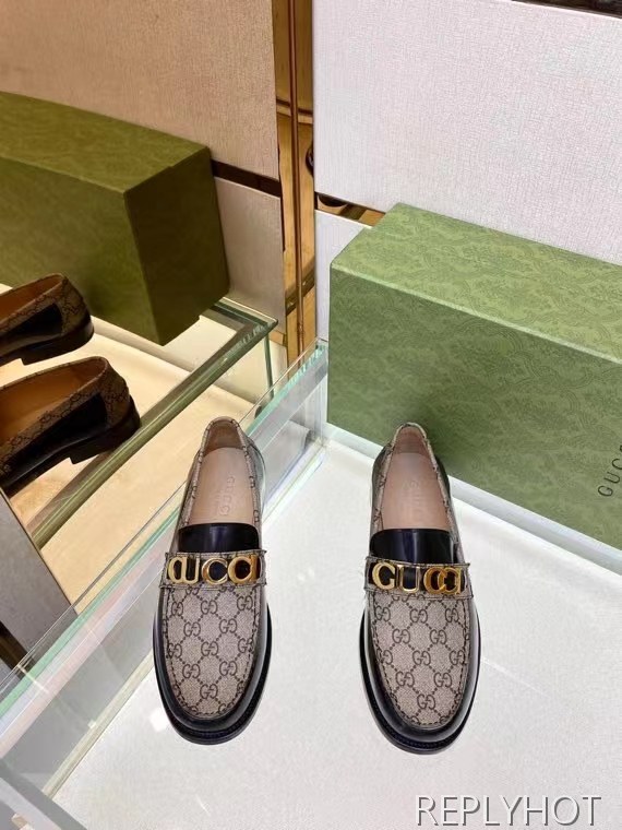 구찌 2022 로고 스틸와펜 페니 로퍼