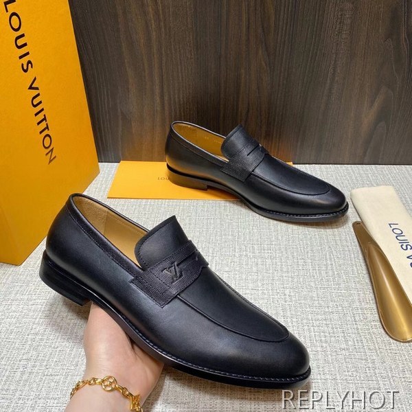 루이비통 2022 로고 엠보 페니 로퍼