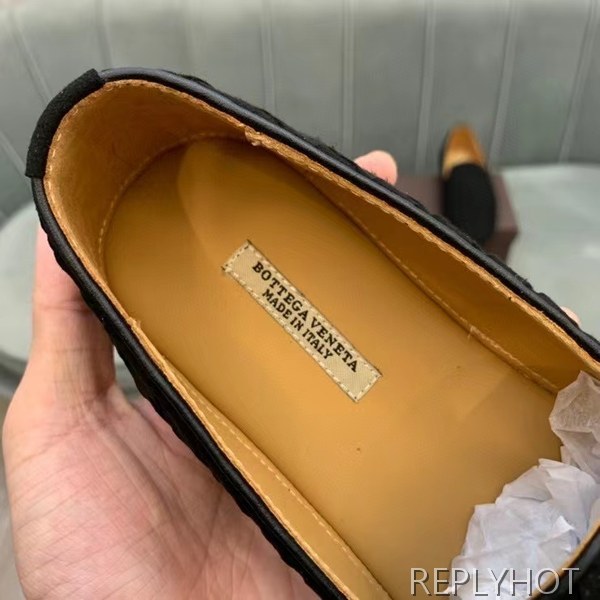 보테가베네타 2022 인트레치아토 로퍼 구두