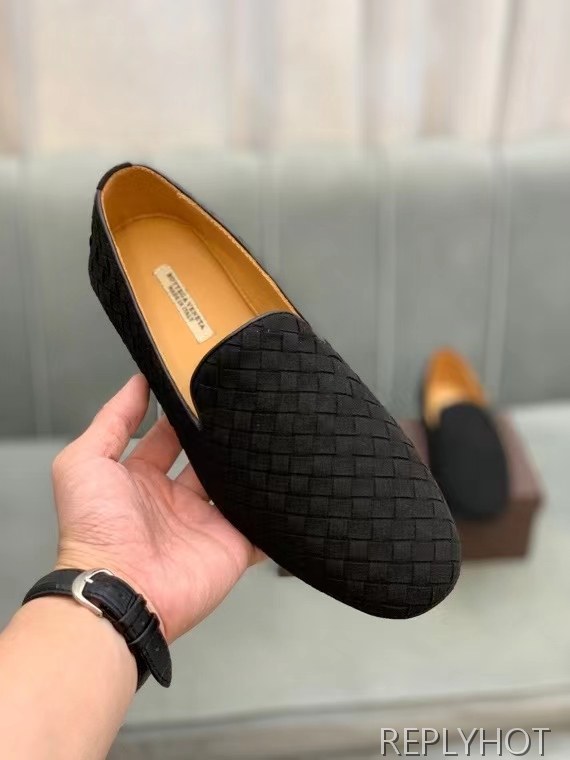 보테가베네타 2022 인트레치아토 로퍼 구두