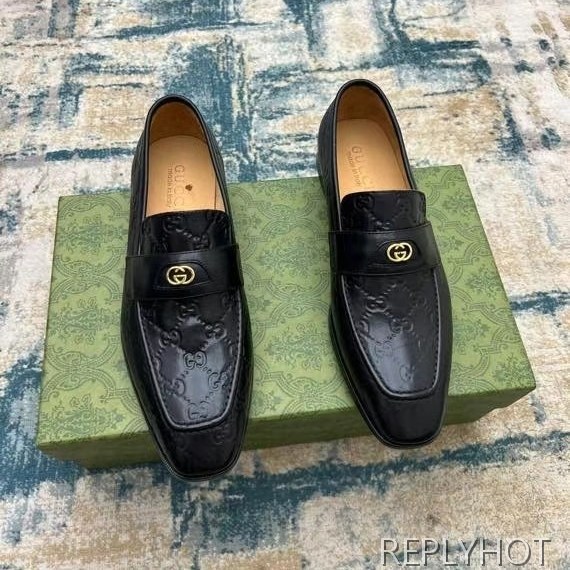 구찌 2022 인터로킹 페니 로퍼 GG웹 패턴 블랙 컬러