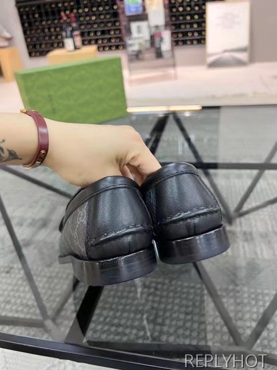 구찌 2022 테슬 GG웹 페니 로퍼