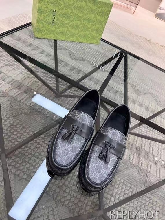 구찌 2022 테슬 GG웹 페니 로퍼