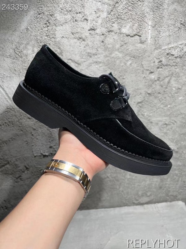 생로랑 2022 더블버틀 스트랩 크레페솔 로퍼