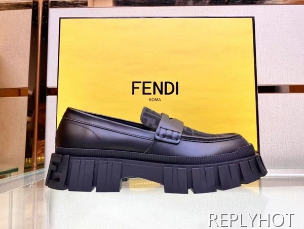 펜디 2022 포스 자카드 로퍼