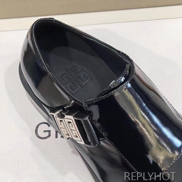 지방시 2022 4G버튼 스트랩 로퍼